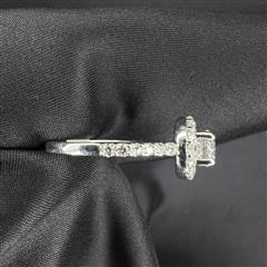 14K WHITE GOLD 1.05CTW DIAMOND HALO ENGAGEMENT RING